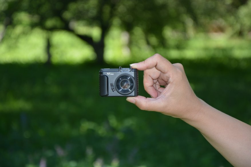 Tiny Vantrue N1 Pro dashcam مع وظائف لائقة جدًا 10