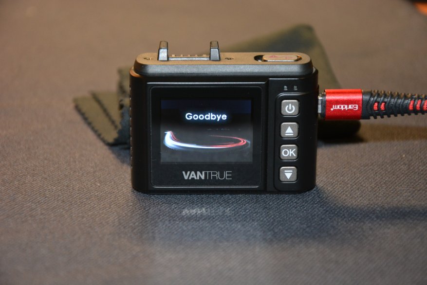 Tiny Vantrue N1 Pro dashcam مع وظائف لائقة جدًا 35