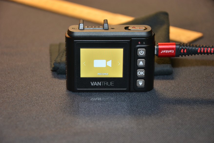 Tiny Vantrue N1 Pro dashcam مع وظائف لائقة جدًا 38