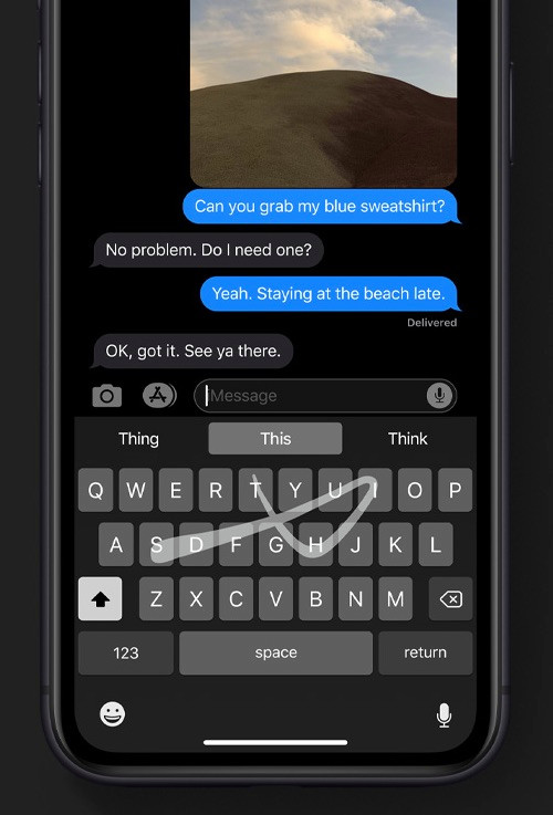  Appleميزة 'QuickPath' لتمرير ميزة كتابة الرسائل النصية رائعة للغاية