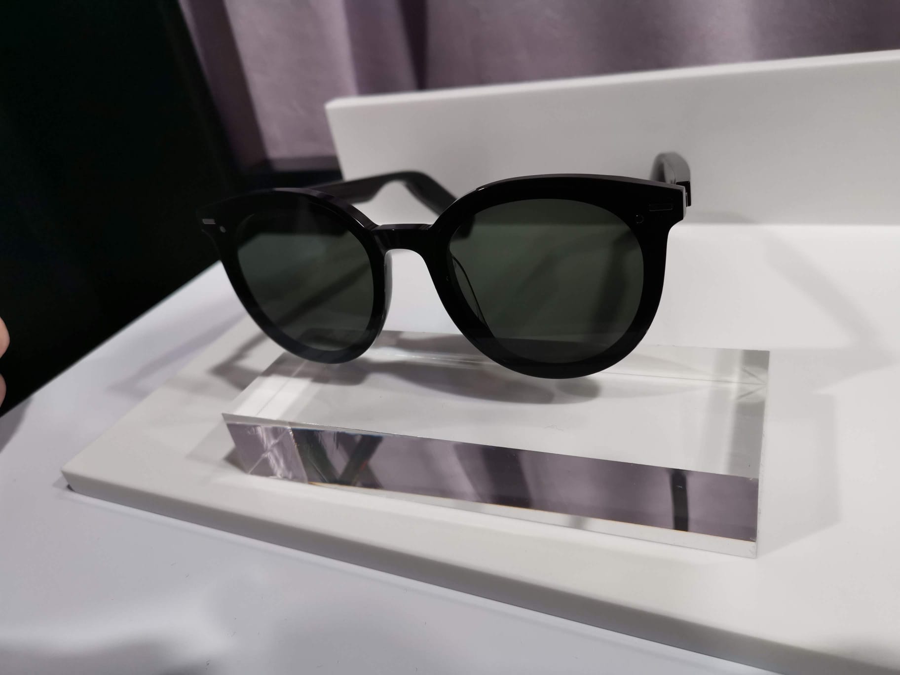 تقدم Huawei بعض النظارات المبتكرة في IFA! الغريب؟ 1