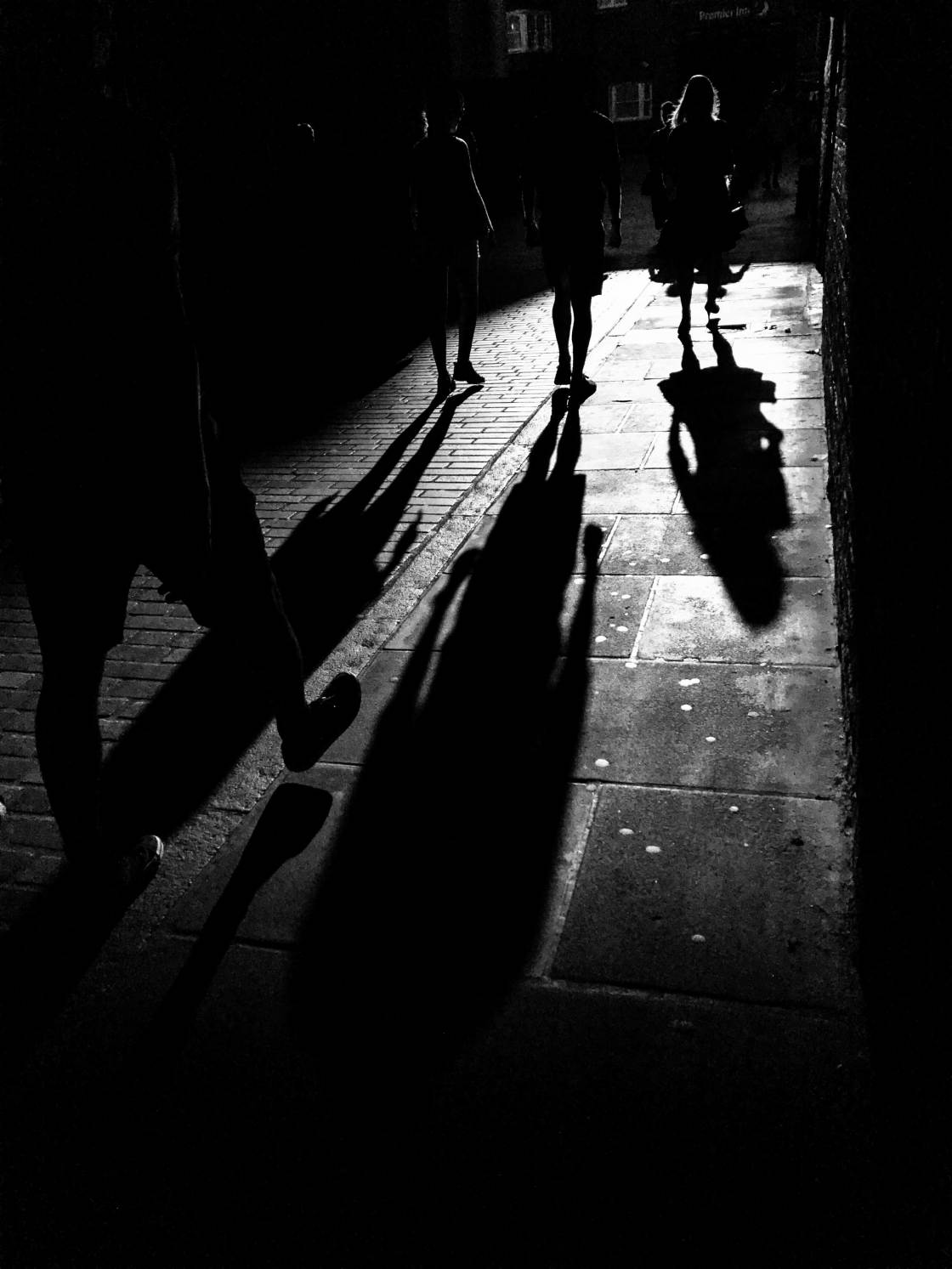 التصوير في الشوارع الظلال