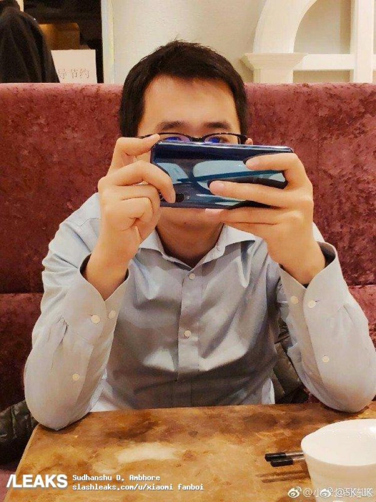 يظهر Xiaomi Mi 9 تمت تصفيته من خلال صورة 2