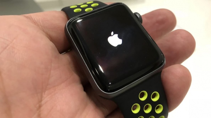 شاشة Apple Watch هل هو تكسير؟ هذا يمكن استبداله مجانا. 3