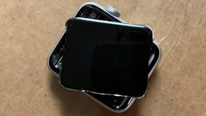 شاشة Apple Watch هل هو تكسير؟ هذا يمكن استبداله مجانا. 4