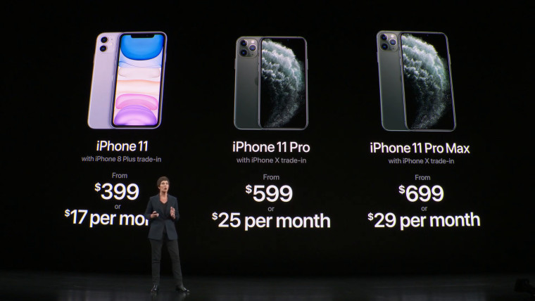 Apple تطلق برنامجًا تجاريًا جديدًا لأجهزة iPhone ، وتعيد فتح متجر Fifth Avenue 3