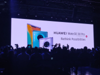   قدم الرئيس التنفيذي لشركة Huawei ريتشارد يو سلسلة Mate 30 الجديدة في مؤتمر صحفي في ميونيخ في 19.09.19. | (ج) Areamobile 