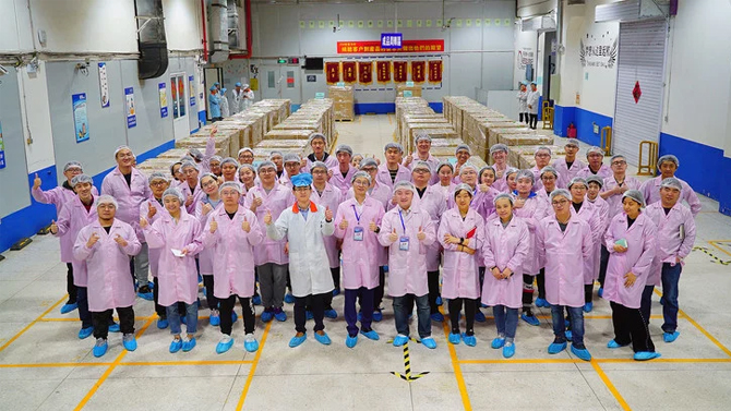 تقوم Xiaomi بجولة في أحد مصانع إنتاج Mi 9 الرائدة - تعرف على كيفية تصنيعها 8