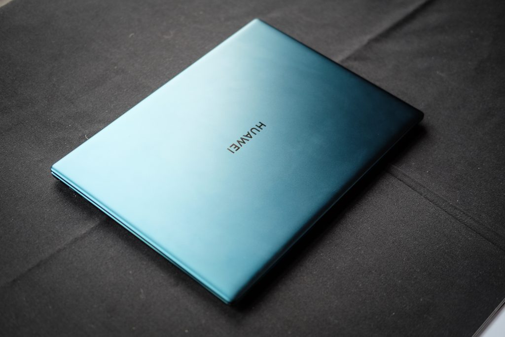 احصل على العمل: Huawei MateBook X Pro 2020 166