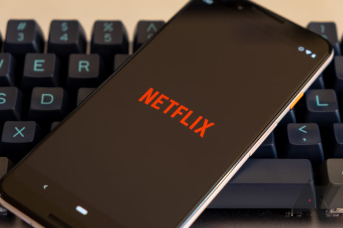 تسمح لك Netflix أخيرًا بإيقاف معاينة التشغيل التلقائي باستخدام ... 50