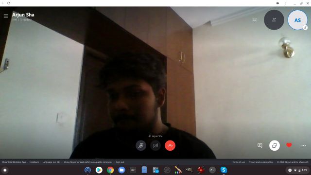 Dapatkan Skype untuk Chromebook Bekerja: aplikasi web