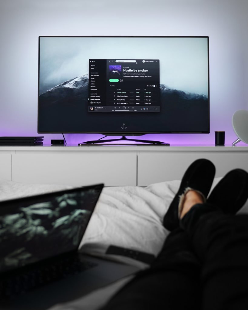 How to Connect Laptop to Vizio Smart TV Wirelessly
