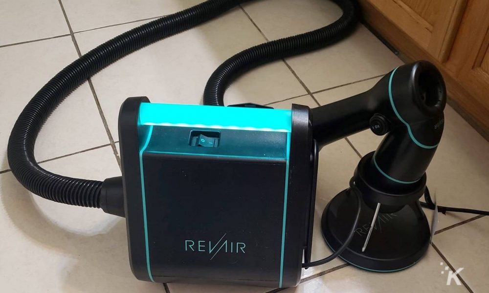 Ulasan: RevAir hair dryer - mengejutkan mengganggu (dalam cara yang baik) 3