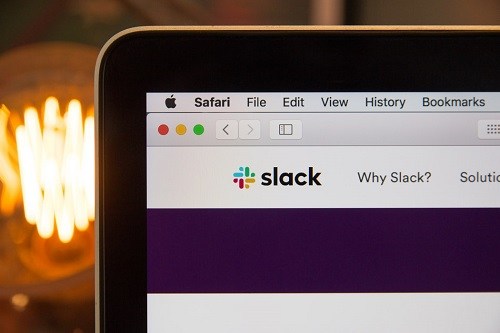 Slack terus memasukkan saya: cara memperbaikinya