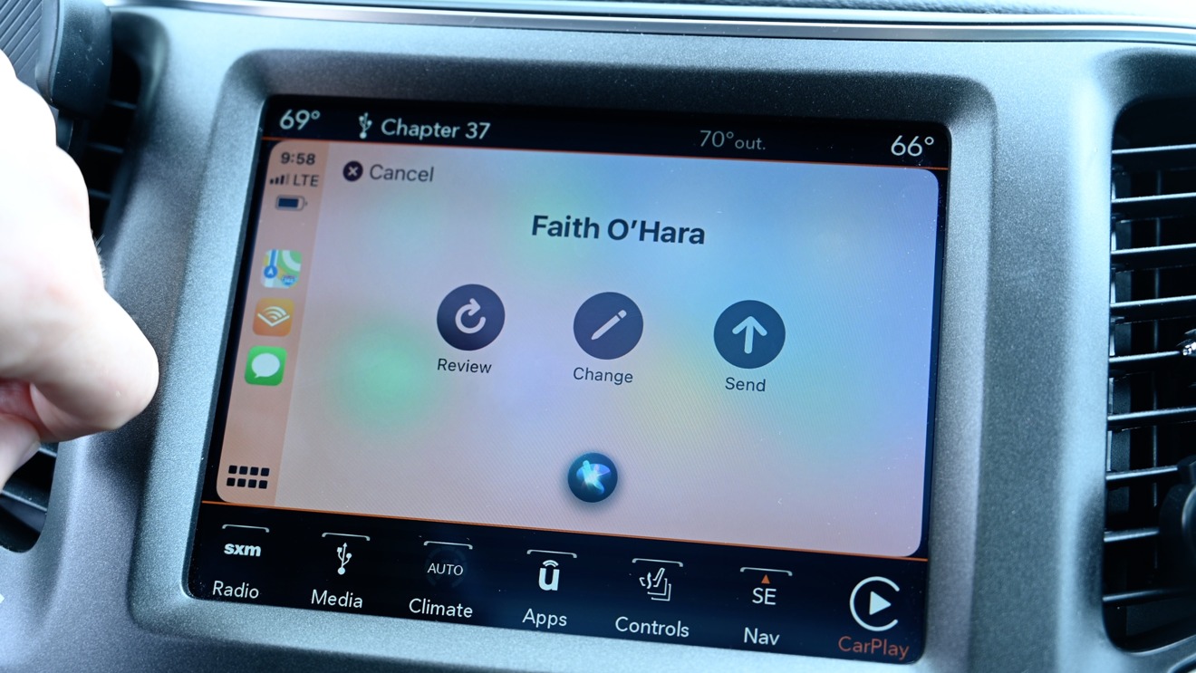 Envío de mensajes de voz con Siri en iOS 14 CarPlay