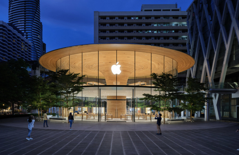 Apple  Store Central World en Bangkok abre el 31 de julio de 2020