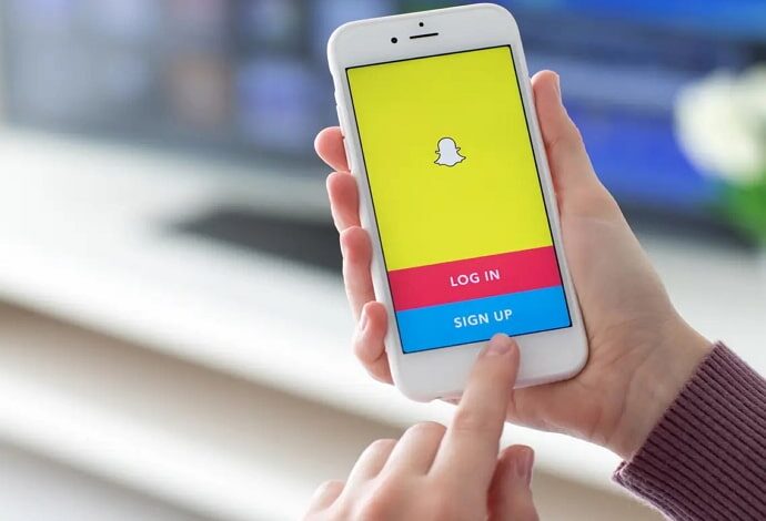 delete snapchat messages without them knowing