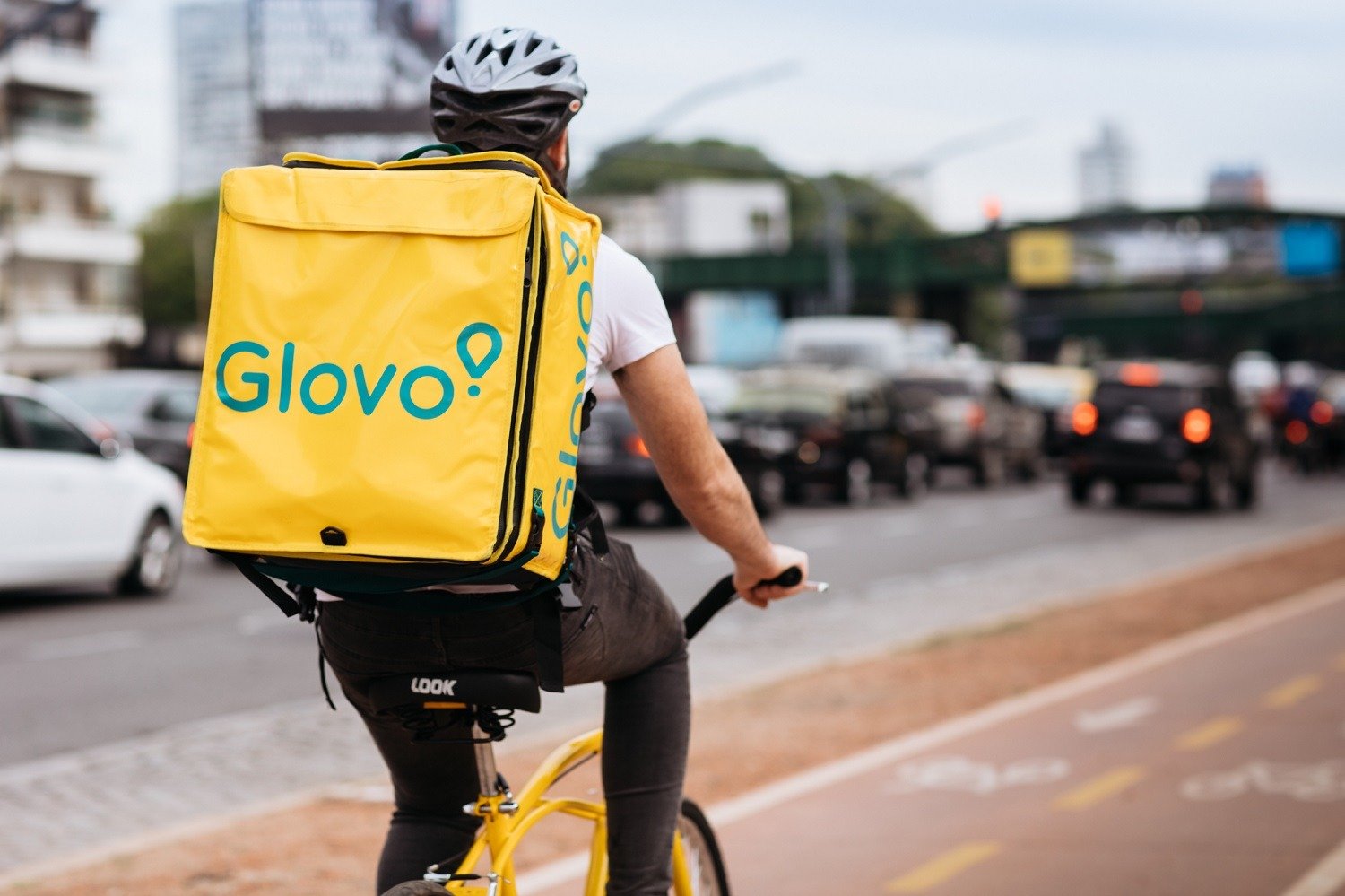 Glovo Prime comienza en Polonia.  Paga una suscripción y por las entregas de alimentos, ni un centavo